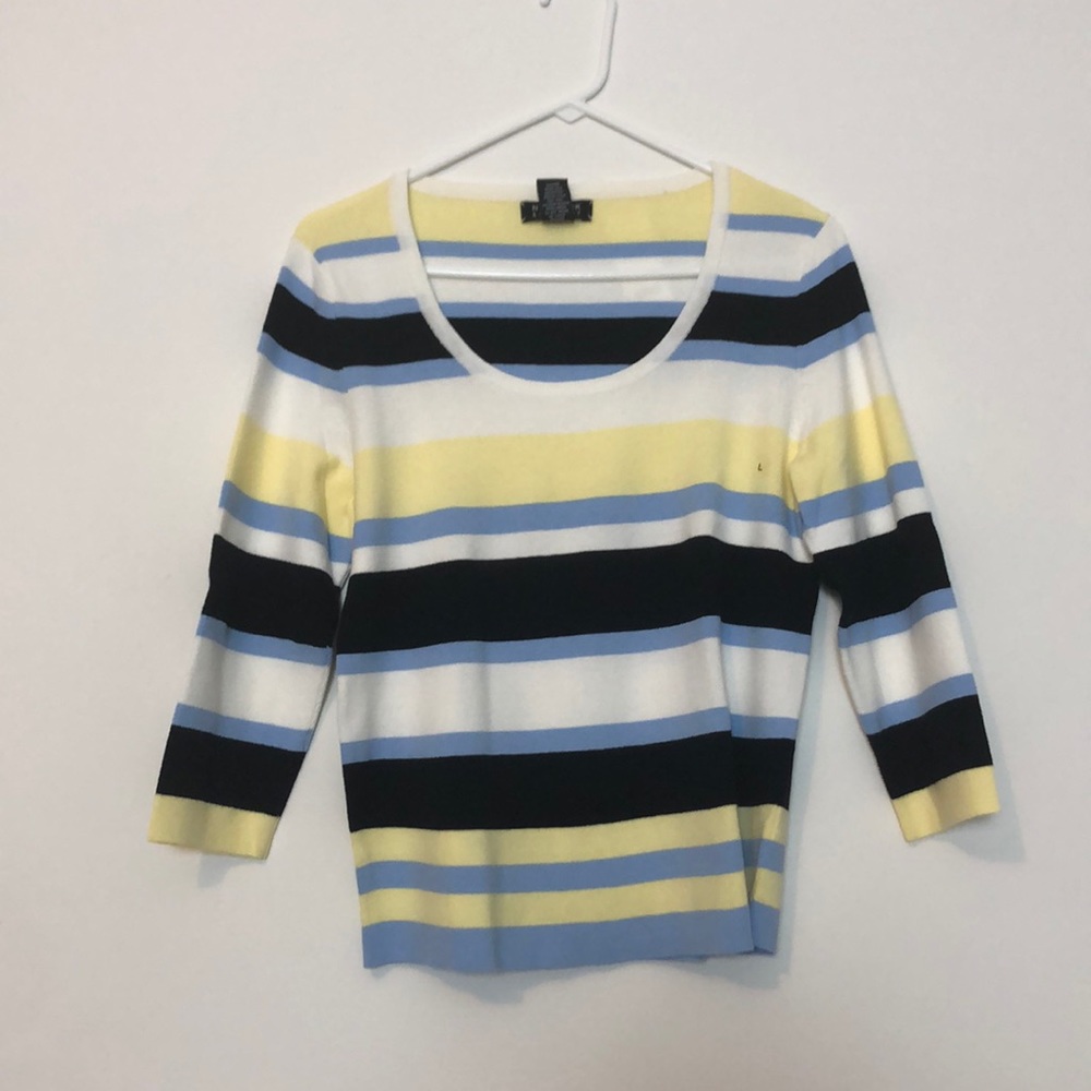 New York & Company sweater top